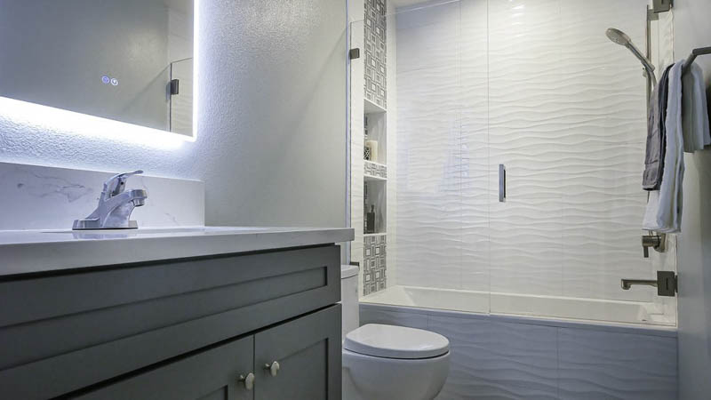Los mejores contratistas de remodelación de baños en Newport Beach, California