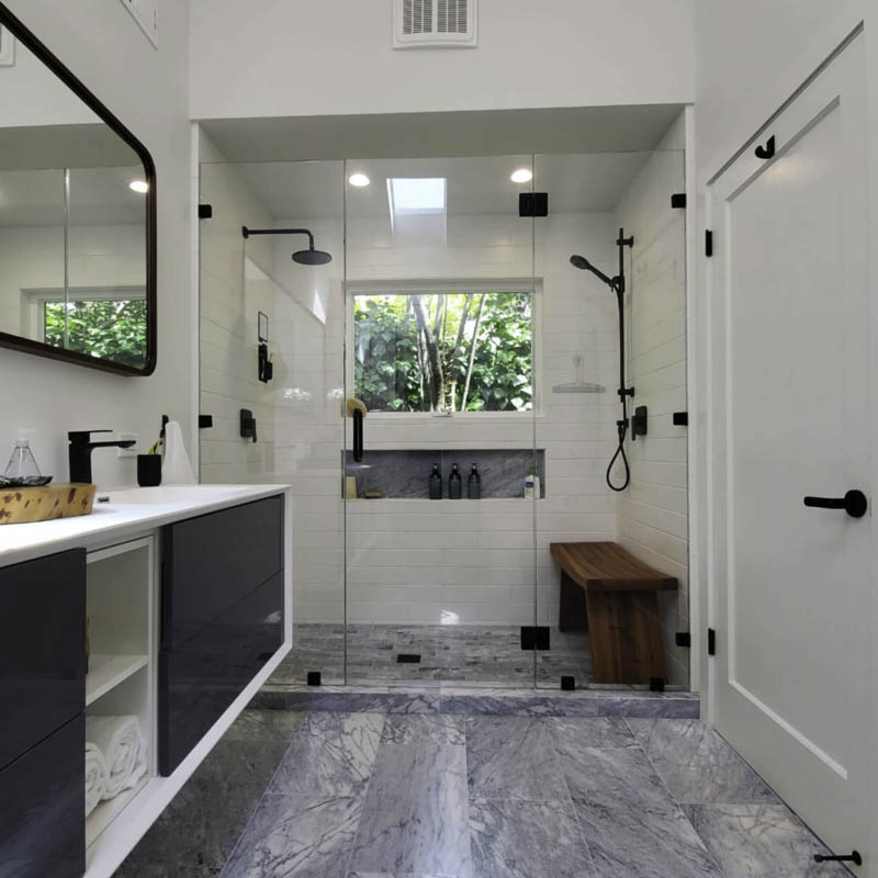 Los mejores contratistas de remodelación de baños en Redwood City, California