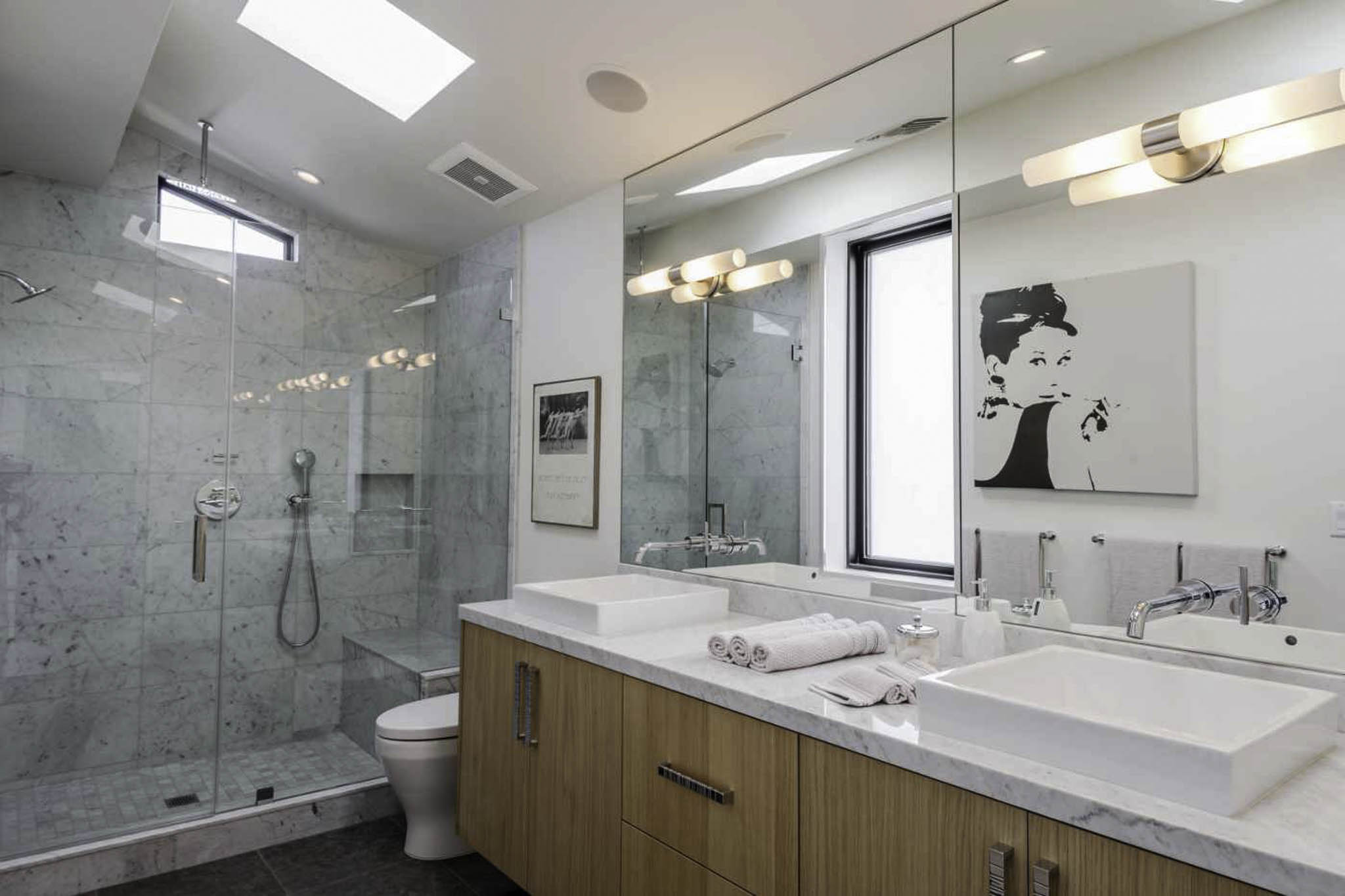 Los mejores contratistas de remodelación de baños en Santa Mónica, California