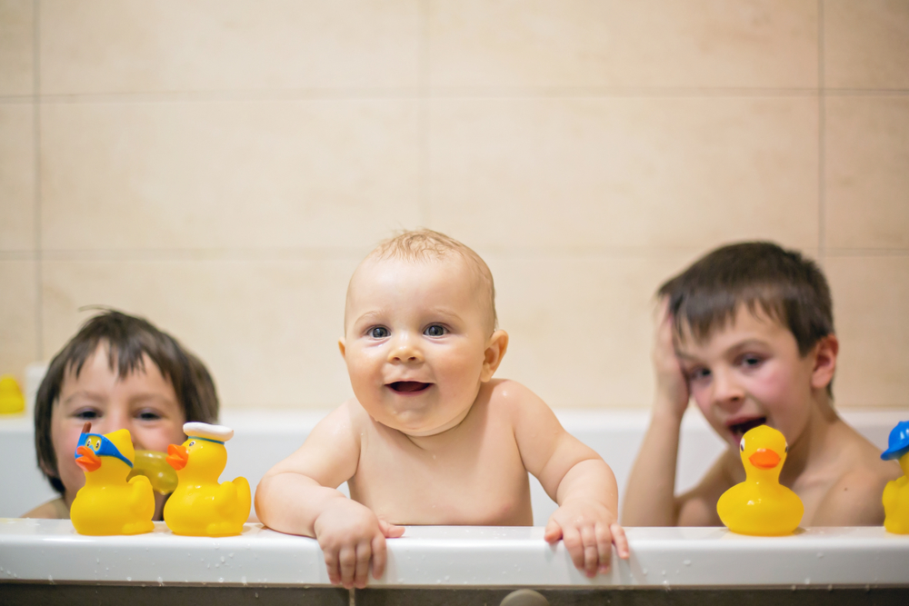 7 pasos para un baño apto para niños